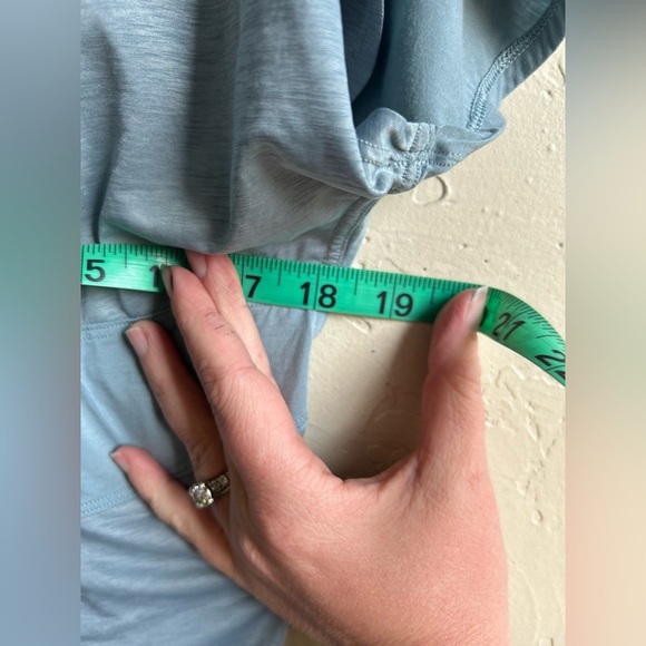 Lululemon No Inhibitions Tee size medium athletic gym workout activewear casual - Picture 5 of 7